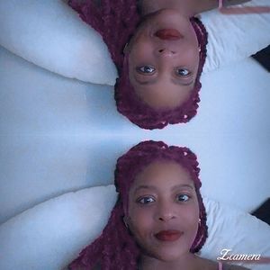 Meet your Posher, Dee